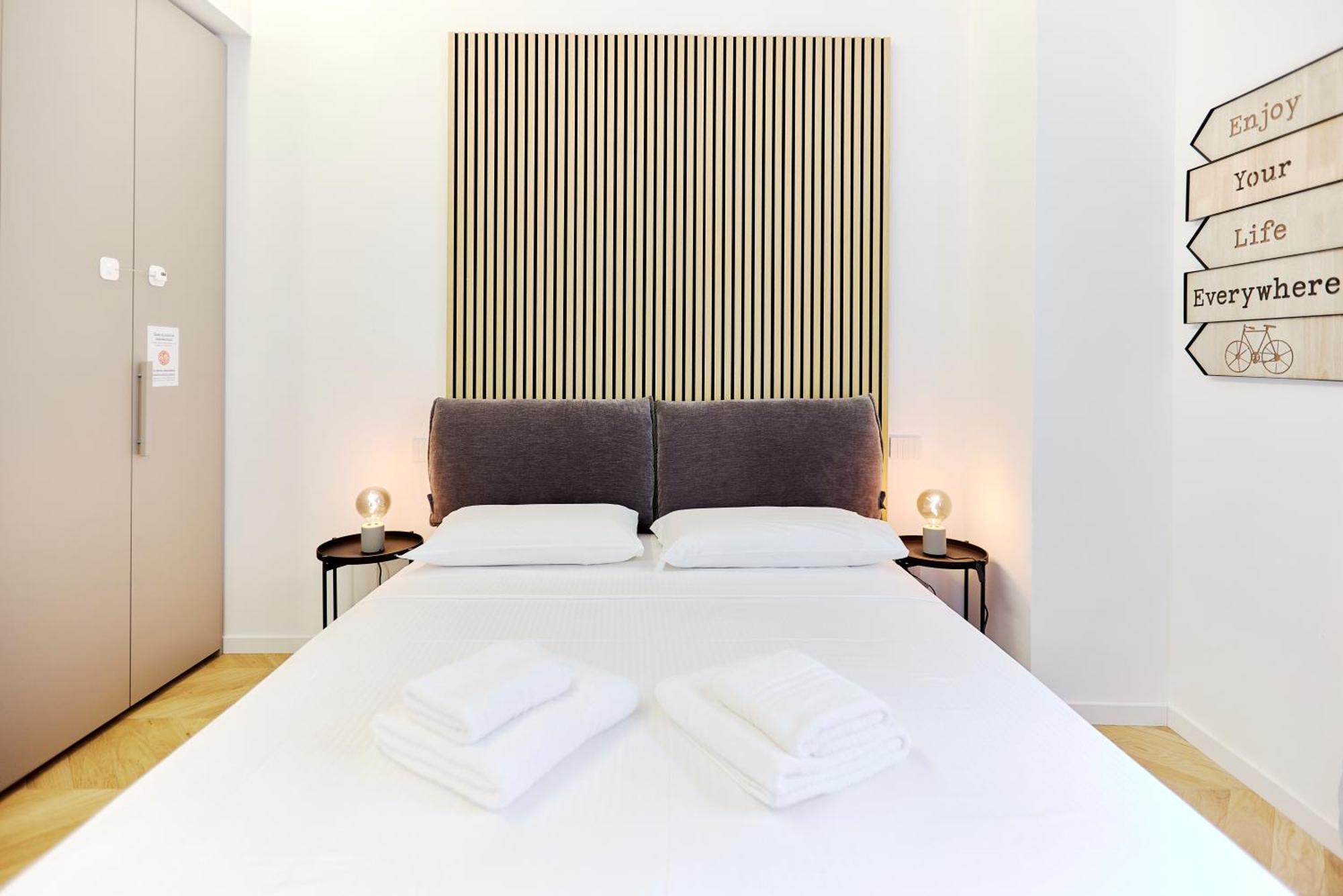 Duomo Cityview Grand Suites Milano Esterno foto